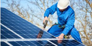 Installation Maintenance Panneaux Solaires Photovoltaïques à Montseret
